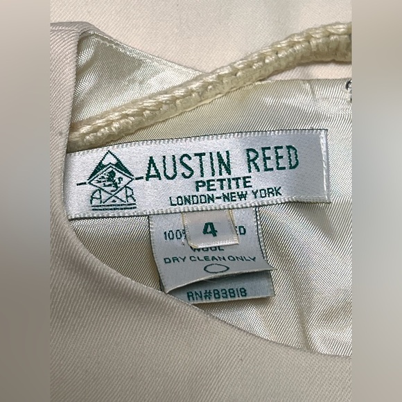 100% Worsted Wool Cream Sheath Dress NWT Size 4 Petite Austin Reed Classic Chic - Picture 4 of 14